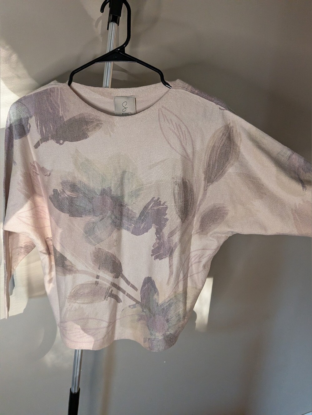 Sioni Mauve Floral Brushstroke Sweatshirt